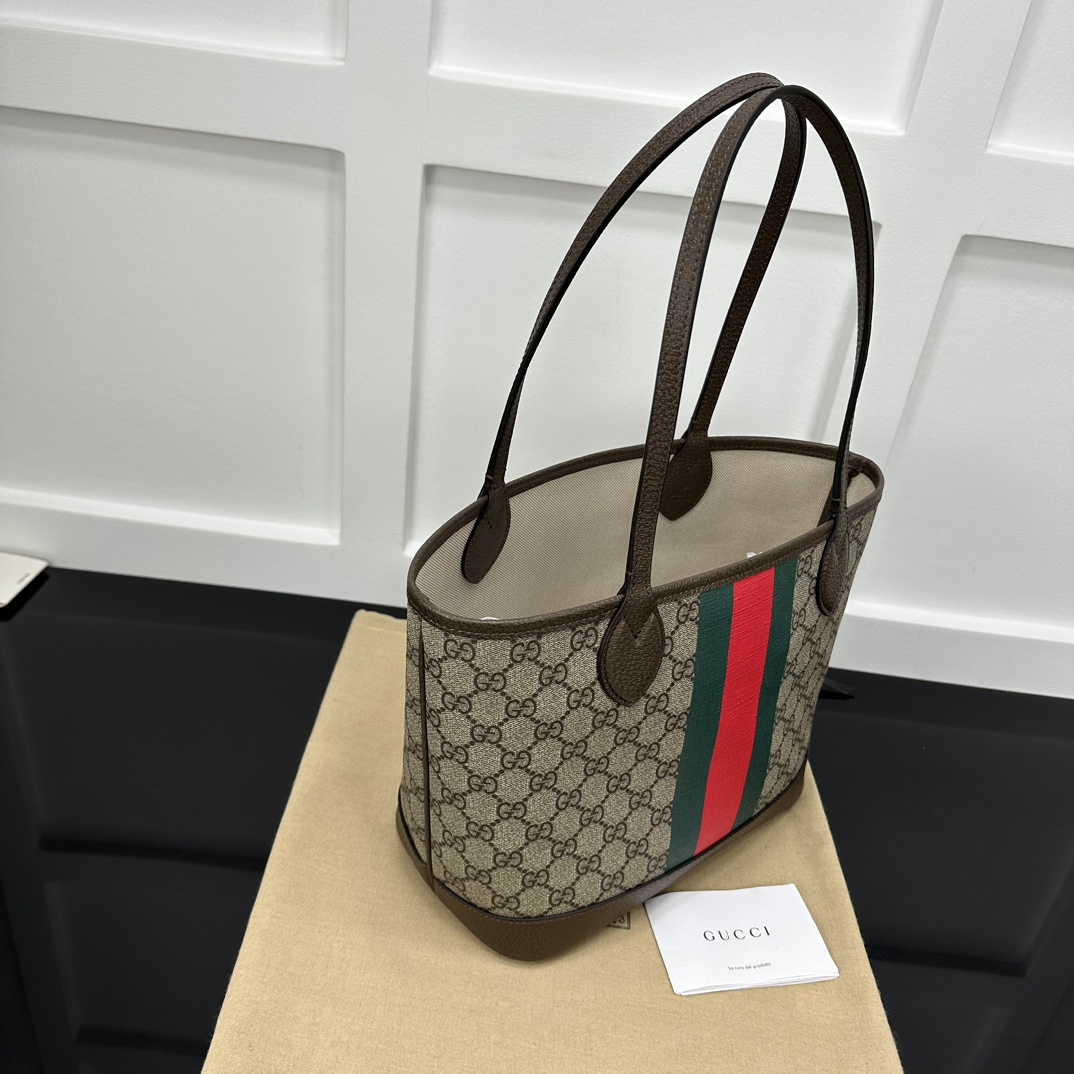 Gucci Shopping Bags